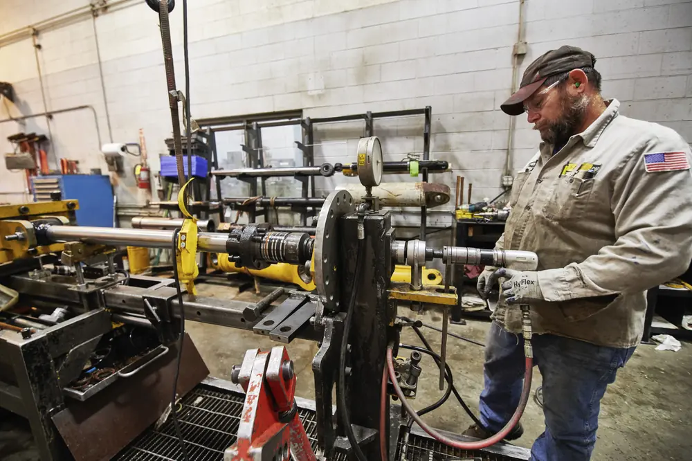 Hydraulic Cylinder Repair